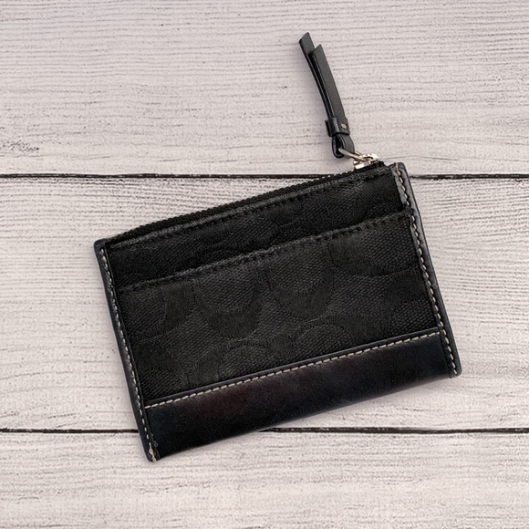 Coach Card Holder! - Picture 4 of 8